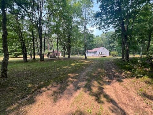 318 Moss Rd, Wellston, MI, 49689-9330 | Card Image