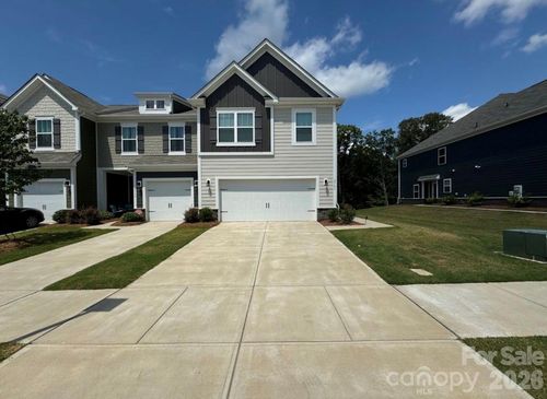 2741 Aubrey St, Monroe, NC, 28110-8379 | Card Image