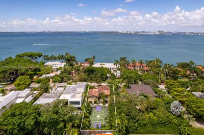 5069 N Bay Rd, House other with 5 bedrooms, 5 bathrooms and null parking in Miami Beach FL | Image 1