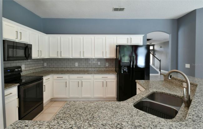 831 Corvina Dr, House other with 5 bedrooms, 4 bathrooms and null parking in DAVENPORT FL | Image 14