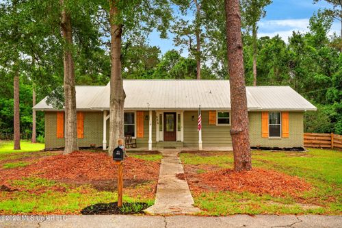 606 Briarwood Ln, Picayune, MS, 39466-2422 | Card Image