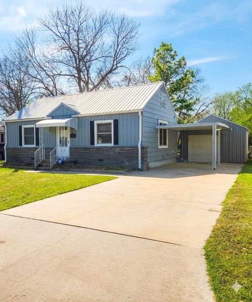713 G St Nw, Miami, OK, 74354-4420 | Card Image