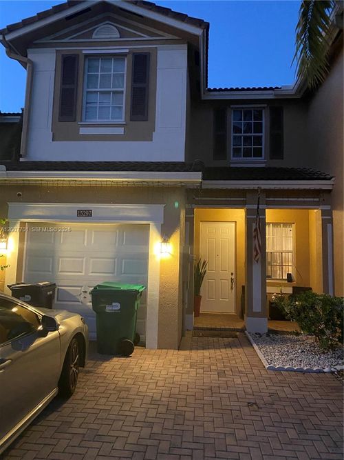 15297-15297 Sw 119th Ter, Miami, FL, 33196 | Card Image