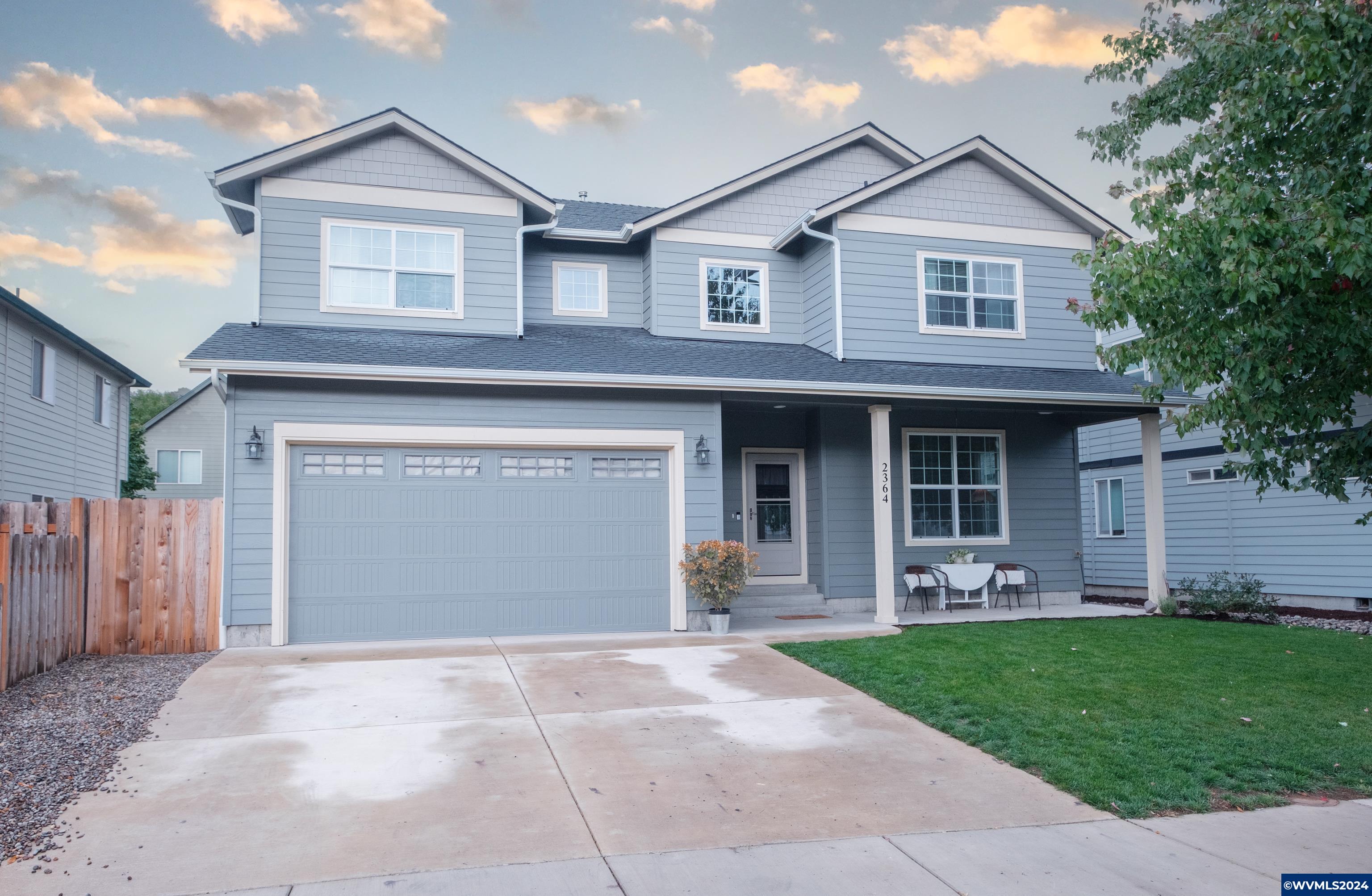 Mountain River Dr, Lebanon, OR 97355