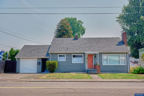 210 N 1st Ave, Stayton, OR, 97383-2204 | Card Image