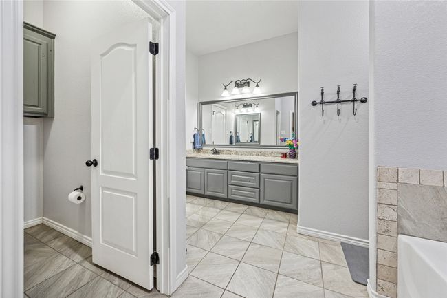 115 Lyndsey Ct, House other with 4 bedrooms, 2 bathrooms and null parking in Boyd TX | Image 24