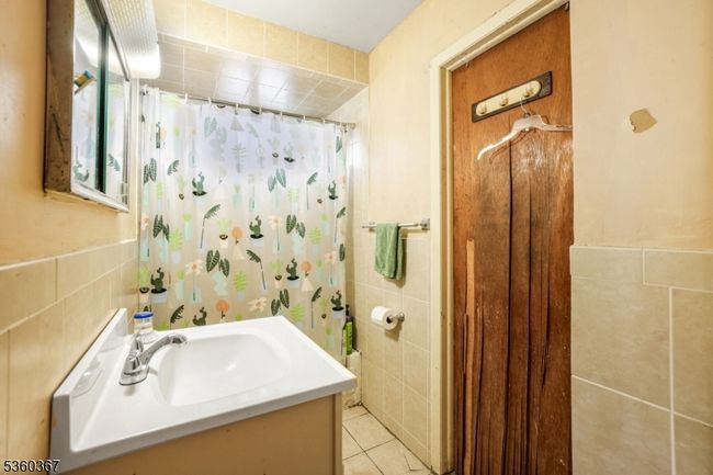 47 Darling Ave, House other with 3 bedrooms, 2 bathrooms and null parking in Bloomfield NJ | Image 10