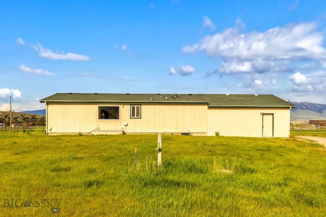 16 Hayfield Loop Trl, House other with 3 bedrooms, 2 bathrooms and null parking in Ennis MT | Image 6