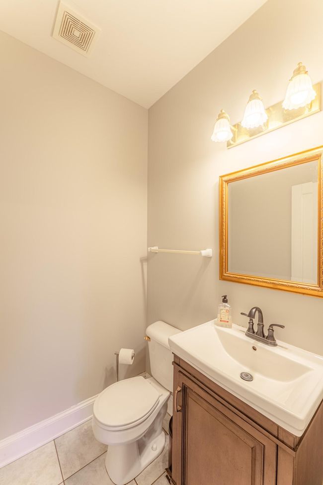 Guest bath | Image 28