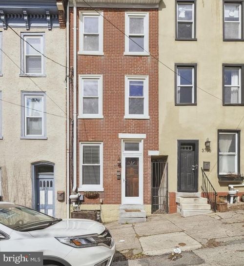 3737 Calumet St, PHILADELPHIA, PA, 19129-1701 | Card Image