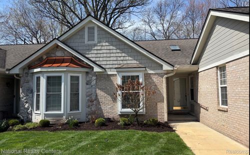 41642 Haggerty Woods Ct, Canton, MI, 48187-3777 | Card Image