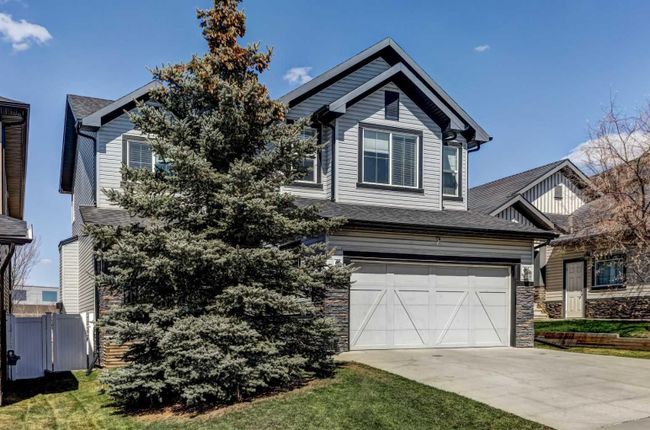 238 Kingsbury View Se, Home with 4 bedrooms, 3 bathrooms and 4 parking in Airdrie AB | Image 2