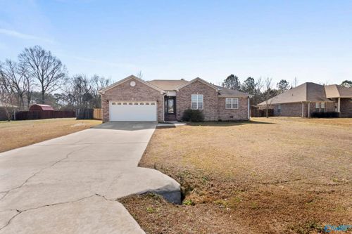 15848 Sorghum Ridge Dr, Elkmont, AL, 35620-7176 | Card Image