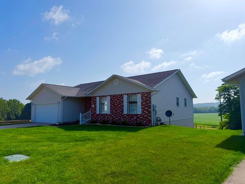 846 Elizabeth Ave, Logan, OH, 43138-2817 | Card Image