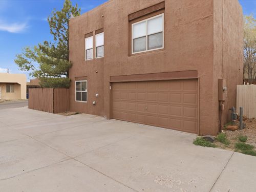 6036 Monte Verde Pl, Santa Fe, NM, 87507-2765 | Card Image