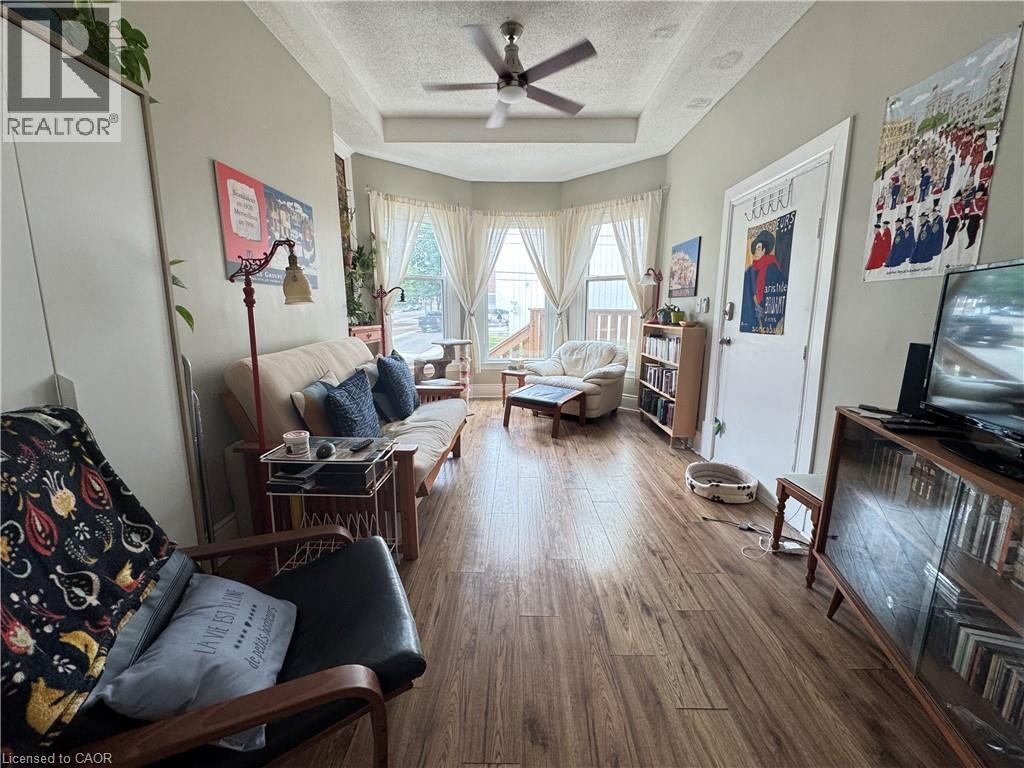 Residential Lease in Hamilton 5