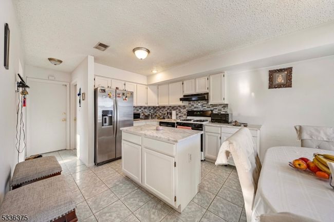 253 Nebula Rd, House other with 2 bedrooms, 2 bathrooms and null parking in Piscataway NJ | Image 10