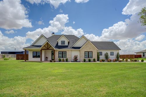 705 Cotton Creek Farms Cir, Tahoka, TX, 79373-1518 | Card Image