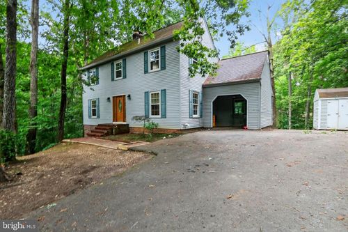 94 E River Bend Rd, FREDERICKSBURG, VA, 22407-2307 | Card Image
