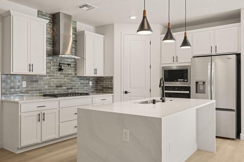2428 Marble Avenue Ne, Rio Rancho, NM, 87144 | Card Image