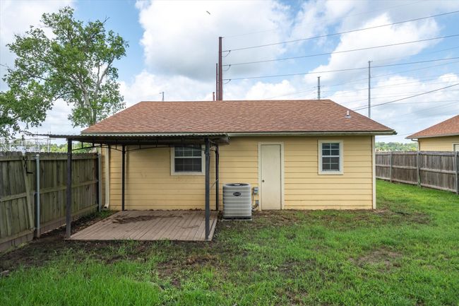 1118 E Goode St, House other with 4 bedrooms, 3 bathrooms and null parking in Quitman TX | Image 40