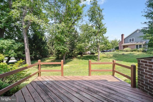 103 Fairfax Ct, Townhouse with 2 bedrooms, 3 bathrooms and null parking in Chesterbrook PA | Image 21