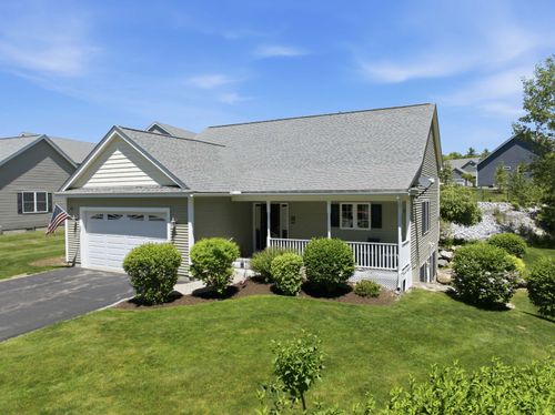 12-12 Thorn Hill Rd, Hooksett, NH, 03106-2240 | Card Image