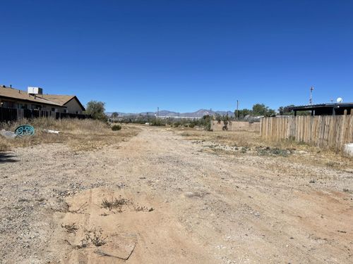 123 S Sunset St, Ridgecrest, CA, 93555 | Card Image