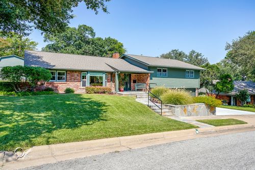 1816 Granada Rd, Fort Worth, TX, 76116-1817 | Card Image