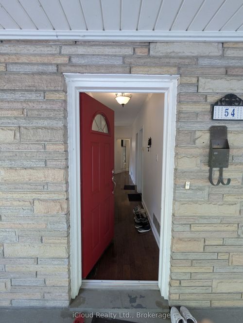 54 23rd St, Etobicoke, ON, M8V3N1 | Card Image