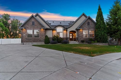 203 2925, West Point, UT, 84015-7470 | Card Image