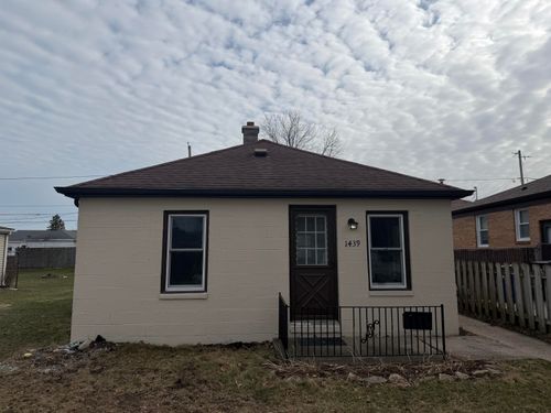 1439 Lombard Ave, RACINE, WI, 53402-3952 | Card Image
