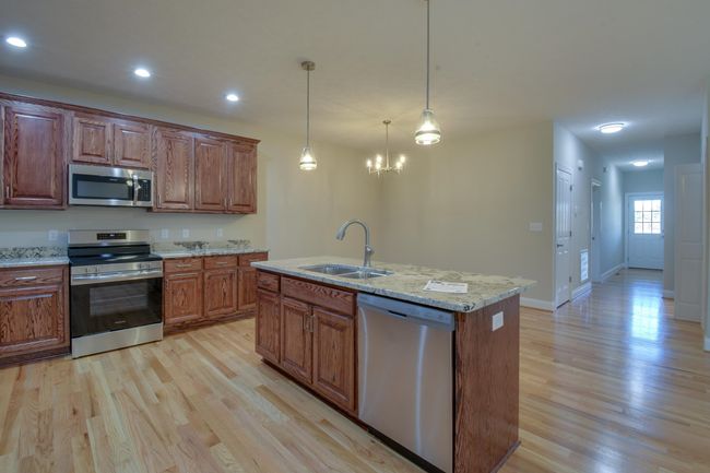 52 Fossil Dr, House attached with 2 bedrooms, 2 bathrooms and null parking in STUARTS DRAFT VA | Image 6