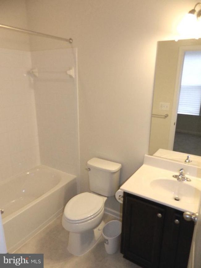 517 Pebblebrook Ln, Townhouse with 3 bedrooms, 4 bathrooms and null parking in GLEN BURNIE MD | Image 25