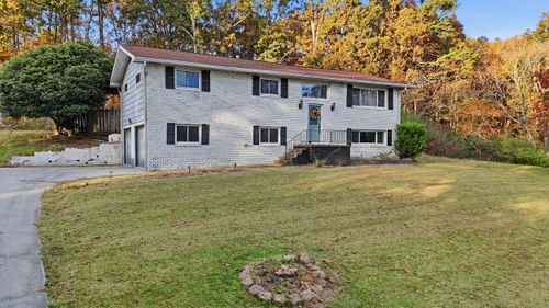 25 Carolyn Ln, Rossville, GA, 30741-4902 | Card Image