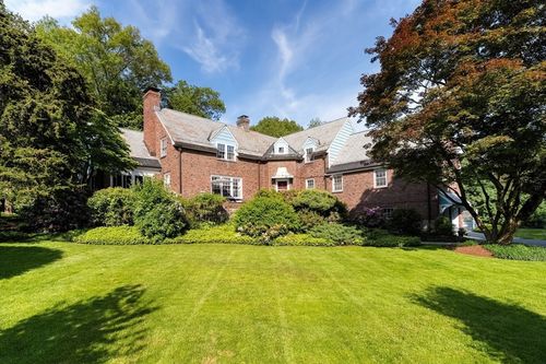 34 Woodbine Rd, Belmont, MA, 02478-1601 | Card Image