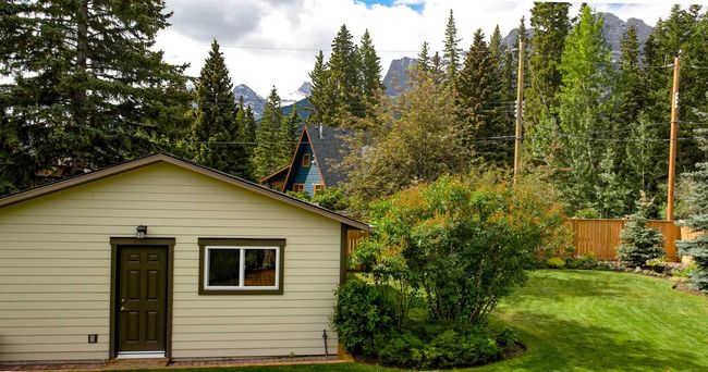 949 13 St, House other with 3 bedrooms, 2 bathrooms and 4 parking in Canmore AB | Image 48