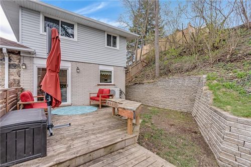 19 Birch St, Cambridge, ON, N1R2M2 | Card Image