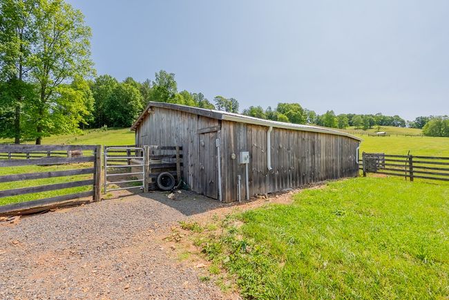688 Gibson Knob Rd, Home with 0 bedrooms, 0 bathrooms and null parking in Laurel Fork VA | Image 55