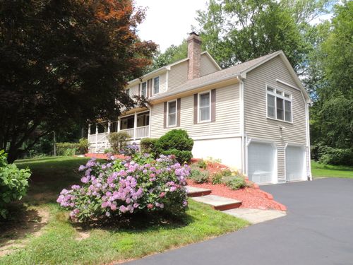 12 Cardinal Ln, Monroe, CT, 06468-2500 | Card Image