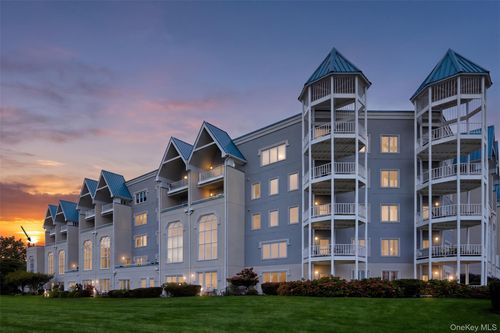 213-213 Devries Court, Orangetown, NY, 10968 | Card Image