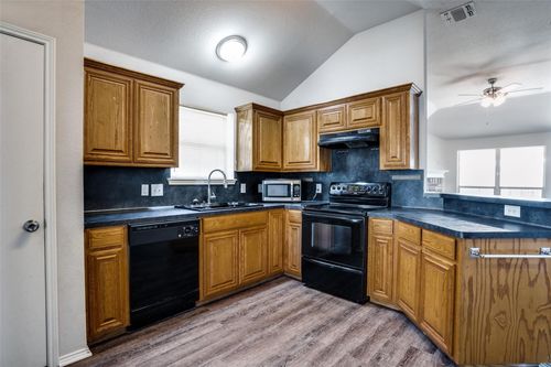 4624 Wheatland Dr, Fort Worth, TX, 76179-5083 | Card Image