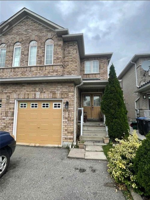 7153 Village Walk, Mississauga, ON, L5W1X2 | Card Image