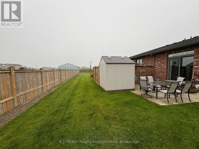 UNIT-18 - 18 The Way, Townhouse with 2 bedrooms, 3 bathrooms and 2 parking in Goderich ON | Image 34