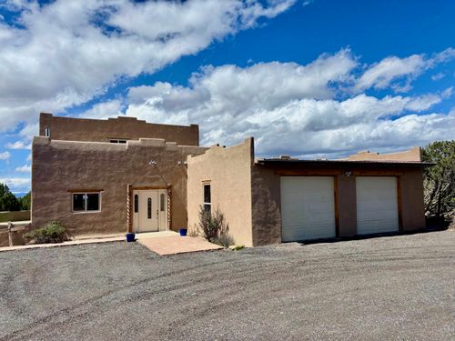 1574 Pinon Ridge Rd, Taos, NM, 87571 | Card Image