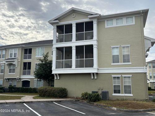 1002-8290 Gate Parkway W, Jacksonville, FL, 32216 | Card Image