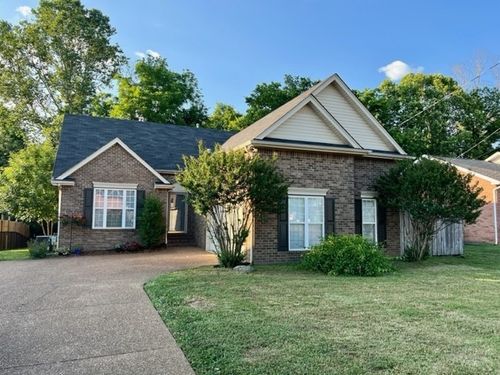 1036 Saddle Wood Dr, Mount Juliet, TN, 37122-5633 | Card Image