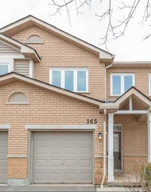 165-833 Scollard Crt, Mississauga, ON, L5V2B4 | Card Image