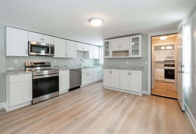 7 Elm St, House other with 3 bedrooms, 3 bathrooms and null parking in Newton NH | Image 10