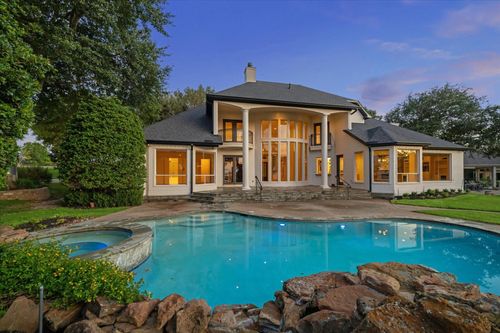 115 Lake Estates Dr, Montgomery, TX, 77356-8069 | Card Image